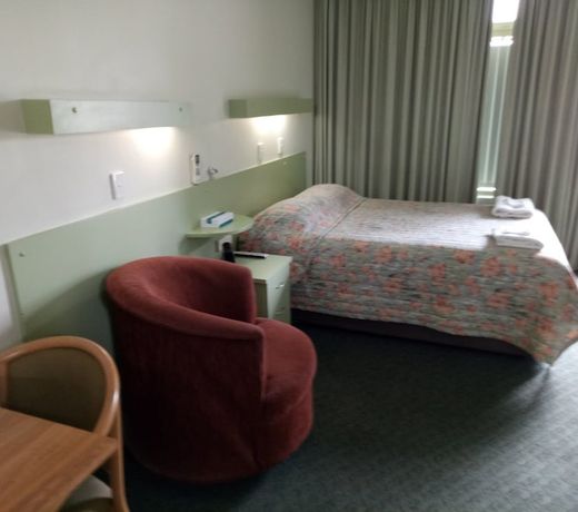 Holbrook SKYE Motel