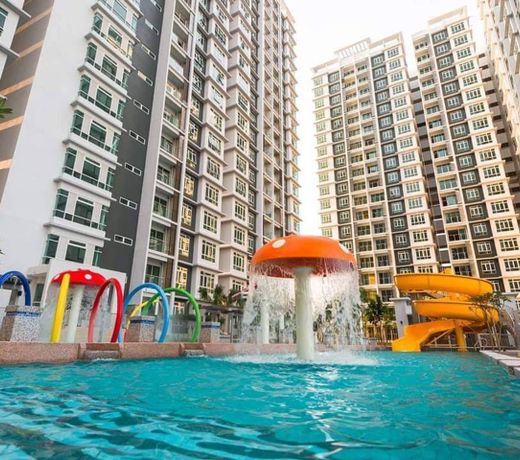 AA Luxury Homestay River View @ Parkland Residence