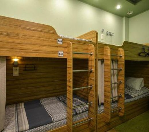 Red Apple Mini Hotel, hostel