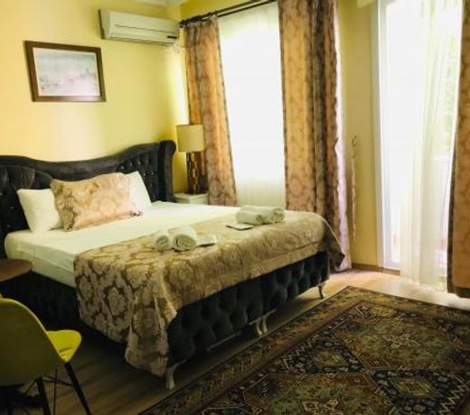 La Mer Boutique Hotel