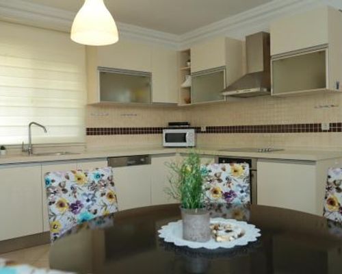 Villa Aslam, Kadriye Mahallesi 236 Sokak No: 1-4 Tolerance Golf Sitesi C-1 Blok, Serik, Antalya - Белек - фото 12