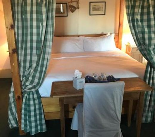 The Red Lion Inn