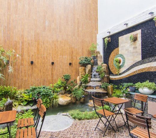 Prague Hotel Vung Tau