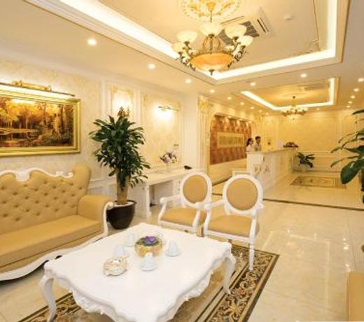 HÃ¹ng Máº¡nh Plaza Hotel