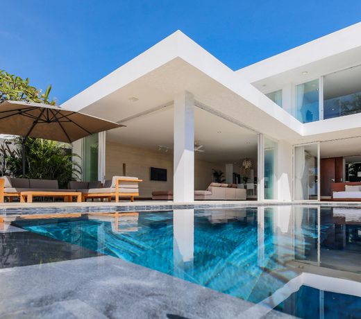 Oceanique Villas