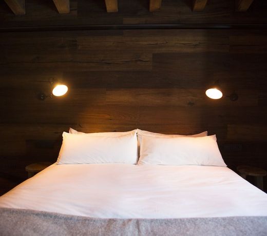 LÂ´Ovella Negra Mountain Lodge
