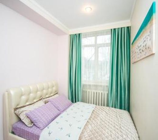 Apartment Ploshchad Pobedy 3 komnaty