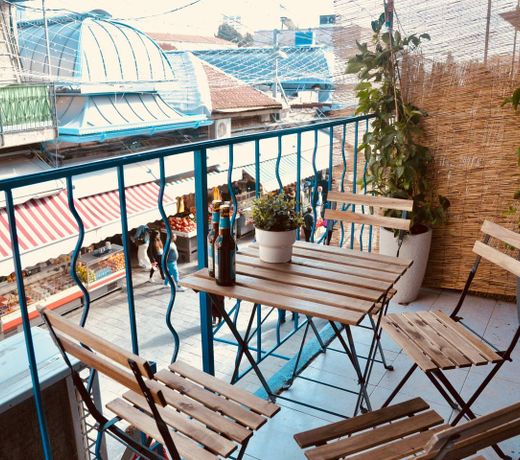 A balcony for Mahane Yehuda market