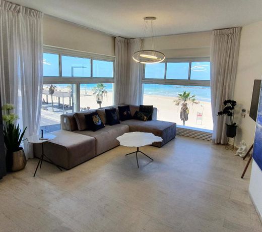 Luxury sea view apartment