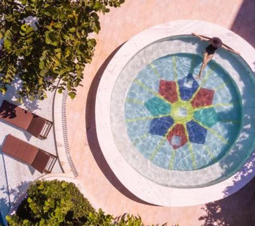 Vogal Luxury Beach Hotel & SPA