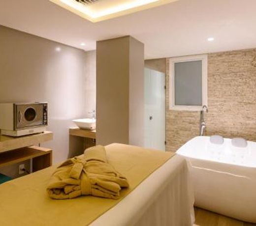 Vogal Luxury Beach Hotel & SPA