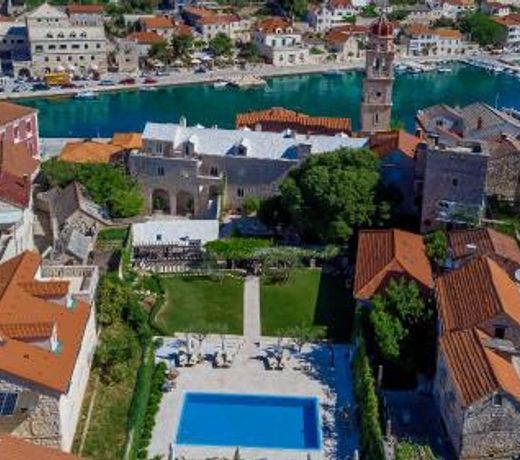 Puteus Palace Heritage Hotel