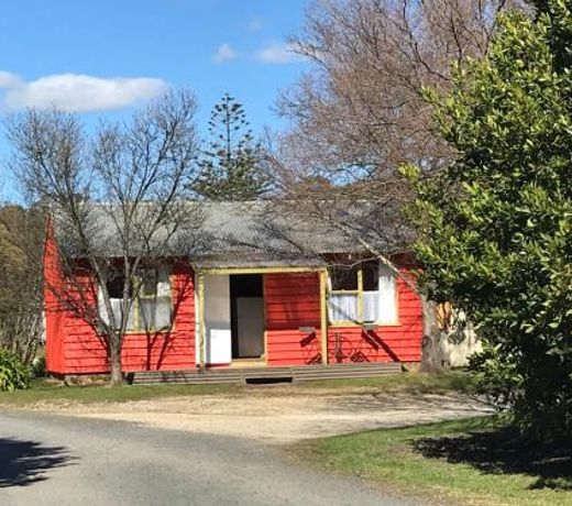 Somerset Beachside Cabin And Caravan Park