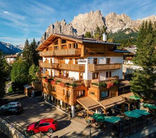 Hotel Ciasa Lorenzi