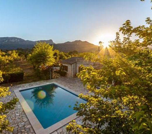 Villa Granoters By homevillas360