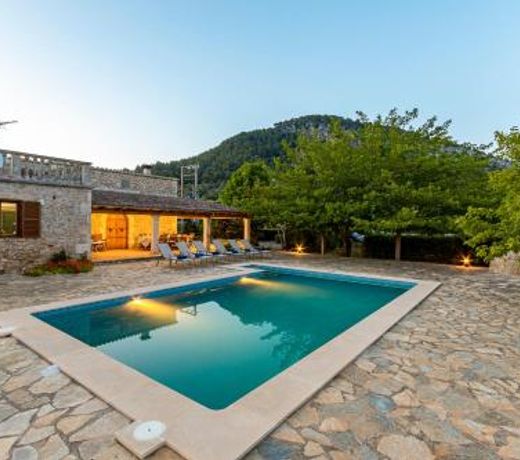 Villa Granoters By homevillas360