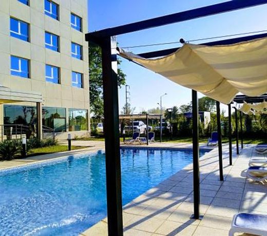 Platinum Hotel Casino