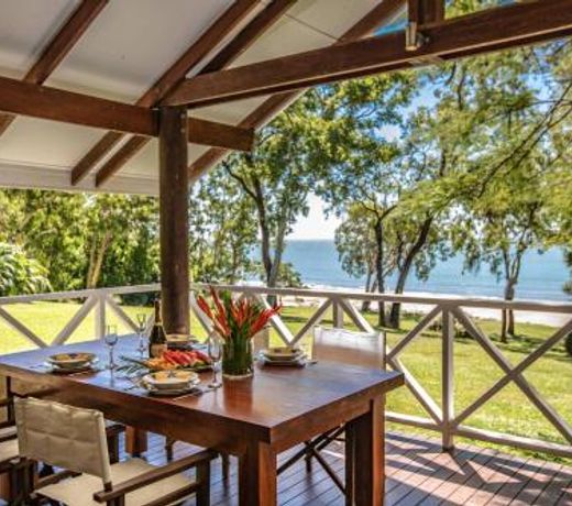Cottonwood - Private Beachfront