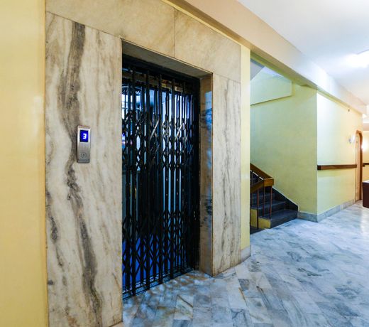OYO 18698 Hotel New Prince