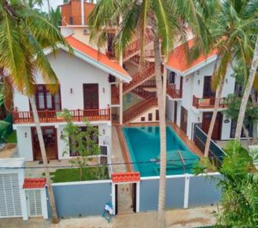 Ashiyana Hotel