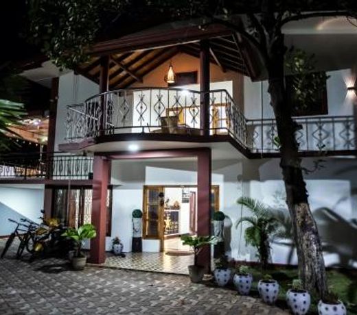 Golden Star Guest House