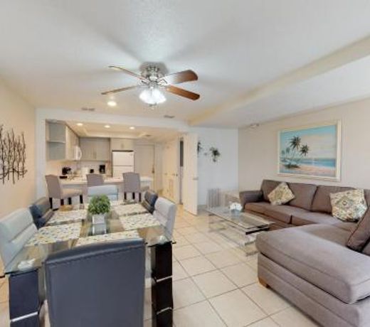 Solare Garden Villa 977