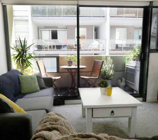Modern, Quiet and Cosy in the heart of Footscray