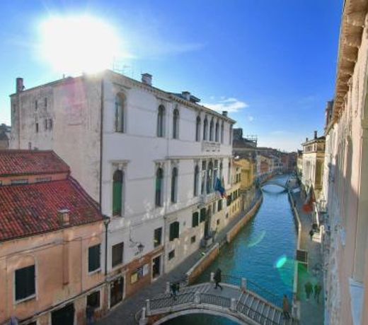 CA GRIMANI Double Apartment: private terrace and stunning view