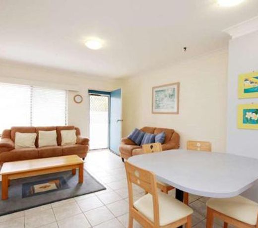 Blueys Beach Villa Manyana 25