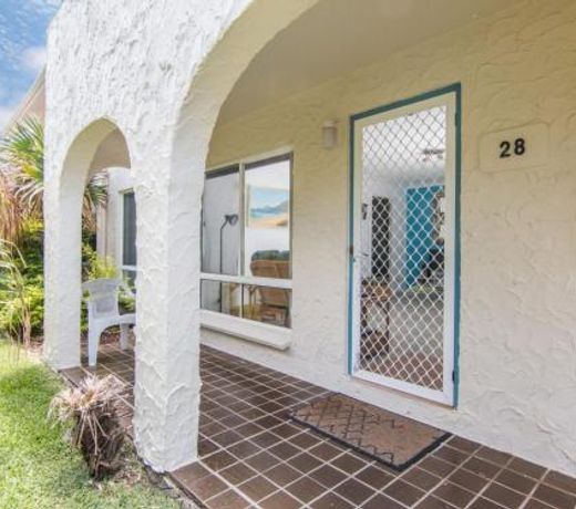 Blueys Beach Villa Manyana 28