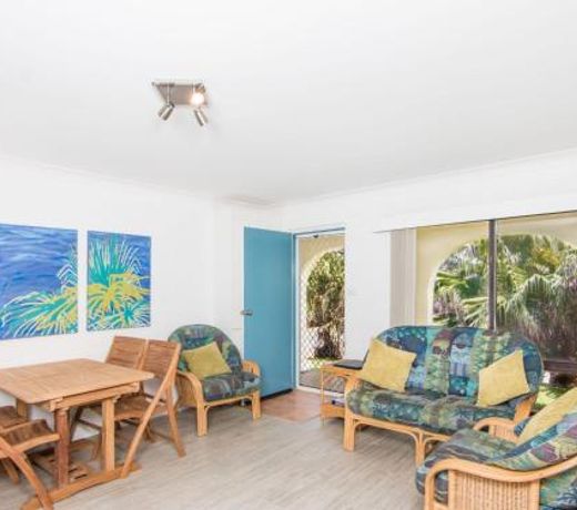 Blueys Beach Villa Manyana 28