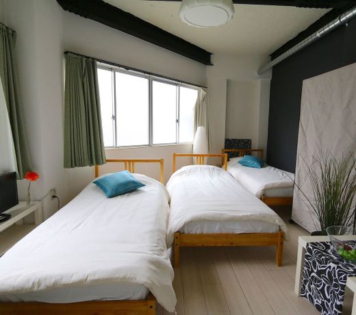 NT3 GREAT LOCATION! 3BEDS! 6mins from UMEDA