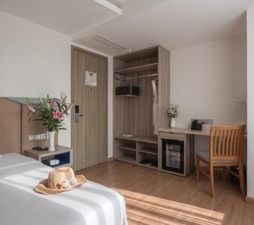 Le's Cham Hotel