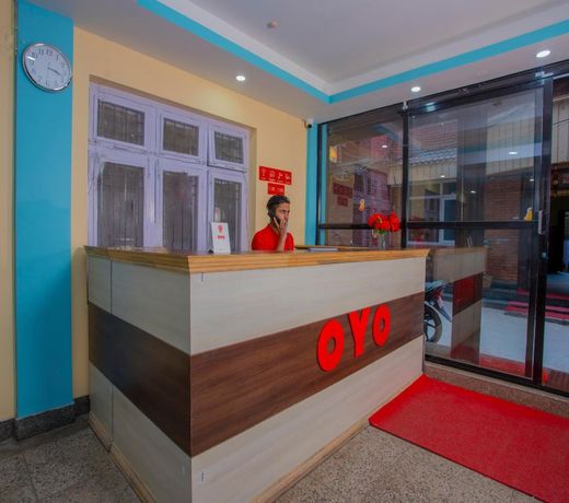 OYO 287 Hotel Buddha Palace