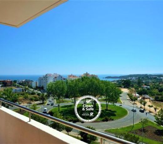 Beautiful Coral and Ocean Blue Apartments in Oceano Atlantico