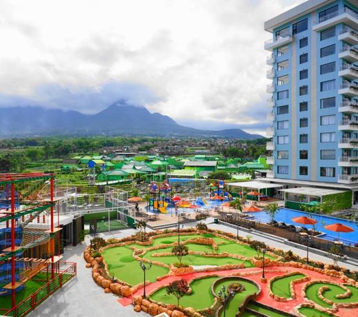 Senyum World Hotel