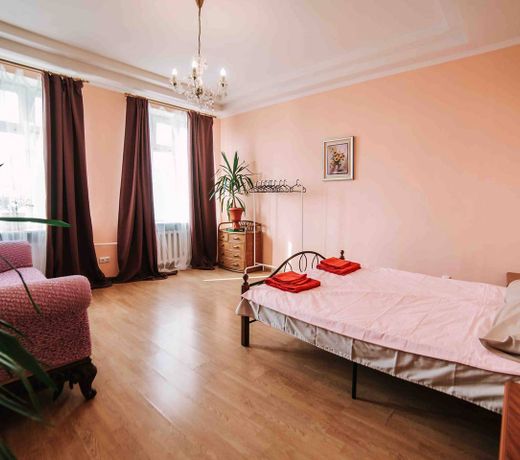 Huge 150sm aprt 3BA 7BEDS! Balcony, Bridge View!