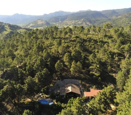 Villa de MontaÃ±a Parque Natural Calar del RÃ­o Mundo - Piscina privada- Independiente