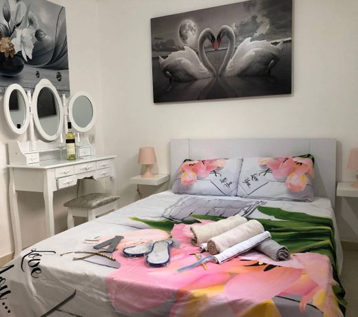 Luxury halper R&A Apartment