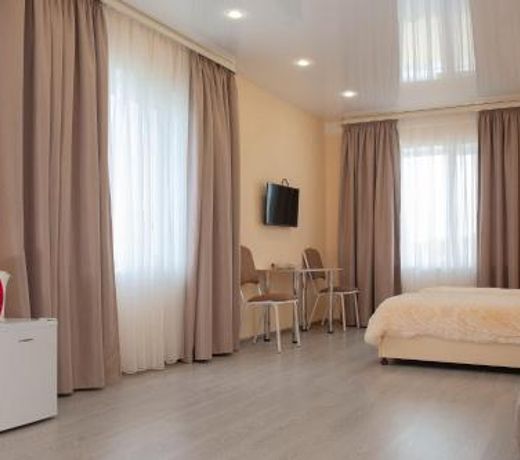 Adabi Hotel