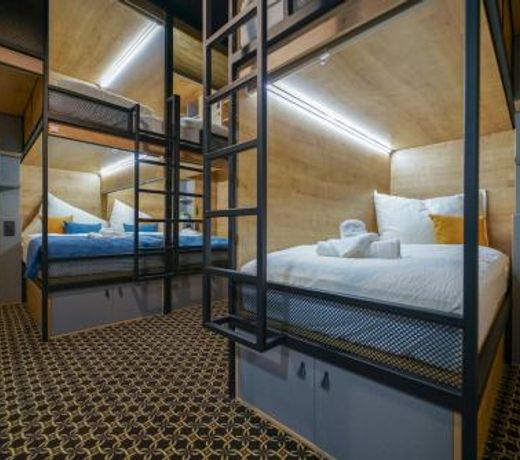 CHORS like a hotel - 1st World NFT Block & Art Capsule Hostel MetaCHORS