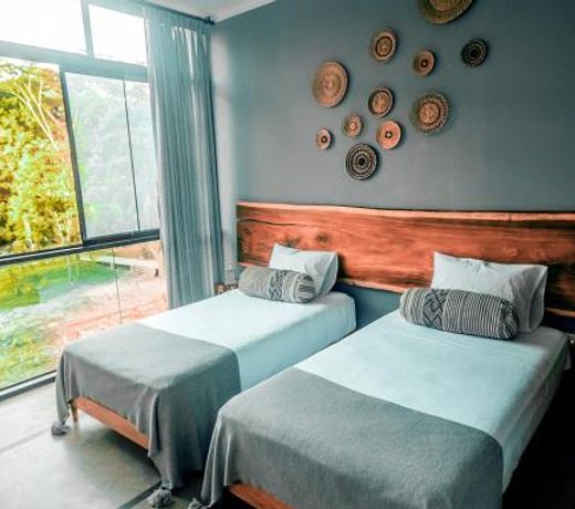Hotel Enai