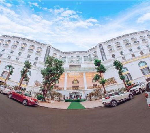 Duc Huy Grand Hotel