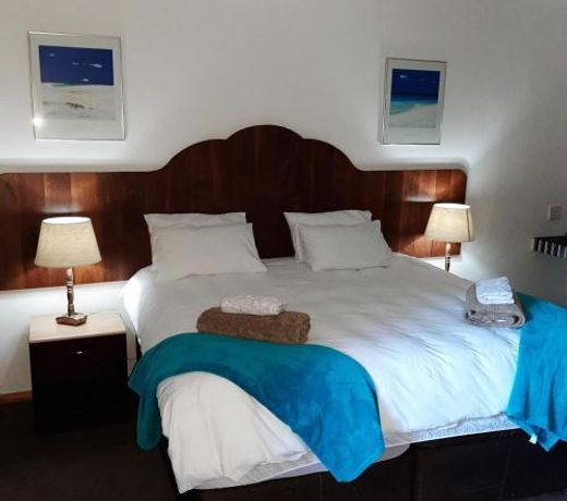 Wayside Lodge