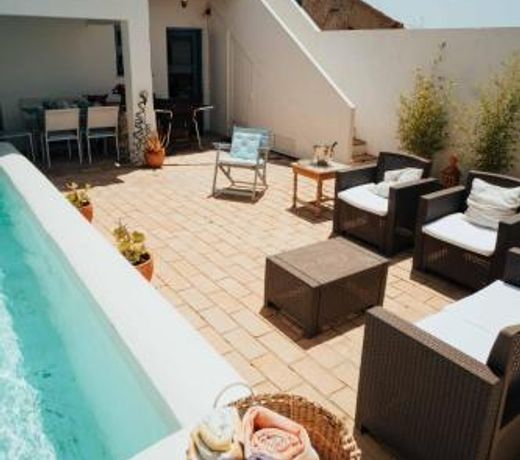 A Sunny Blue Villa in the Algarve