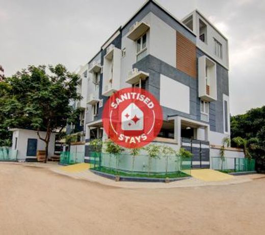 OYO Flagship 24147 Royal Stay