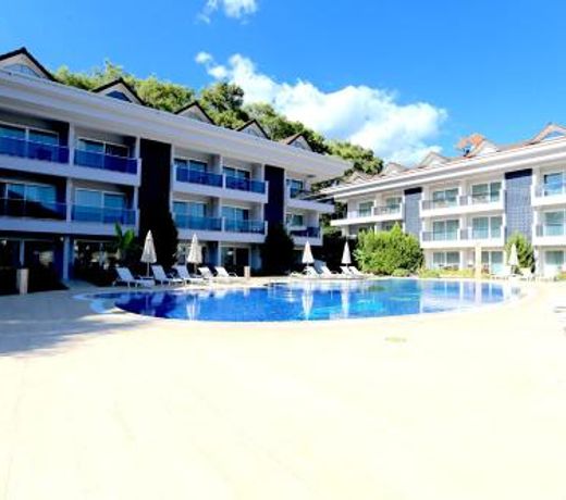 Truemar Hotels & Suites