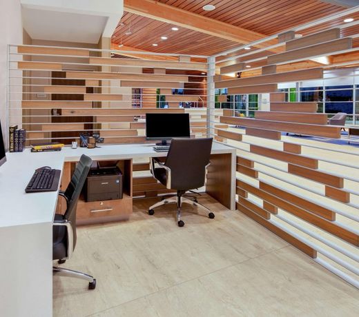 Hampton Inn & Suites San Diego Airport Liberty Station