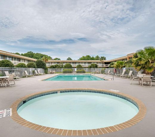 Quality Inn Baton Rouge