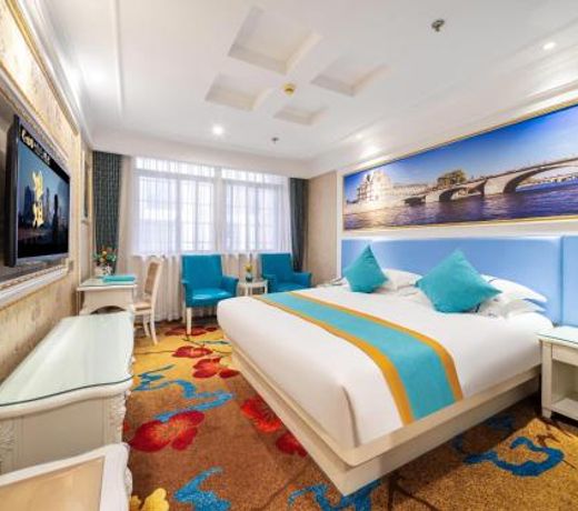 Yiwu Defeng Hotel